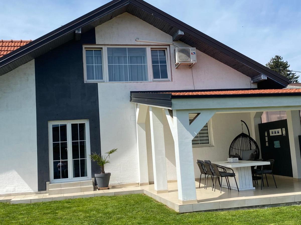 Apartman Slivnica Pri Mariboru Exterior foto